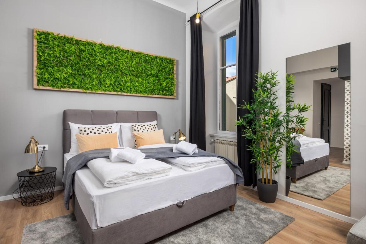 Apartments & Rooms One World Rijeka Zewnętrze zdjęcie