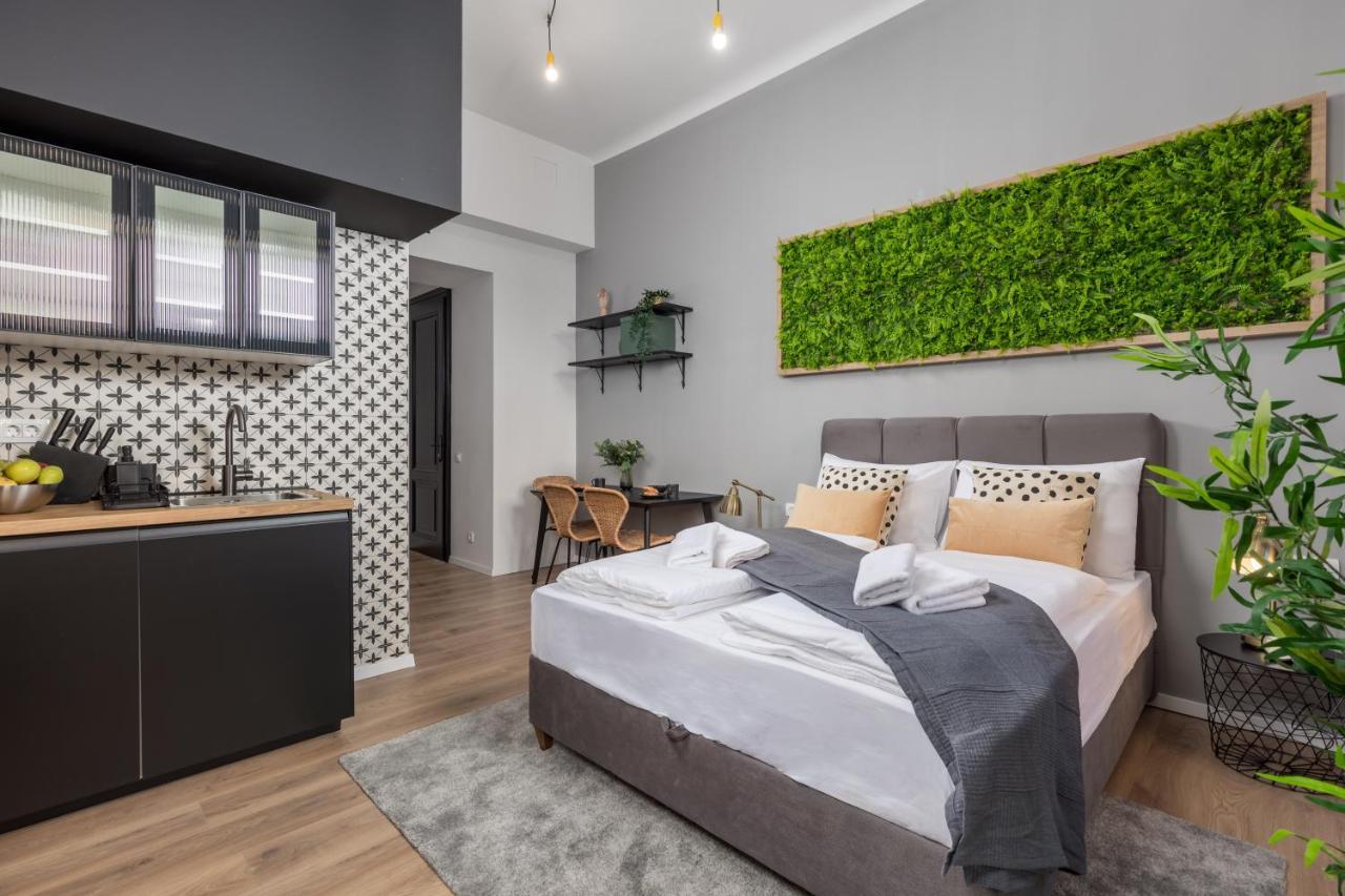 Apartments & Rooms One World Rijeka Zewnętrze zdjęcie