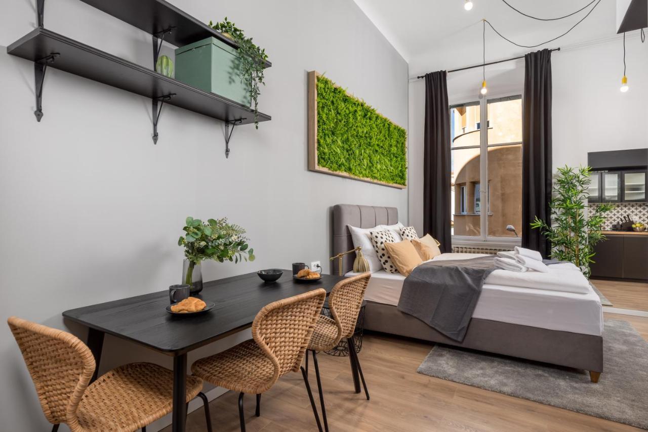 Apartments & Rooms One World Rijeka Zewnętrze zdjęcie
