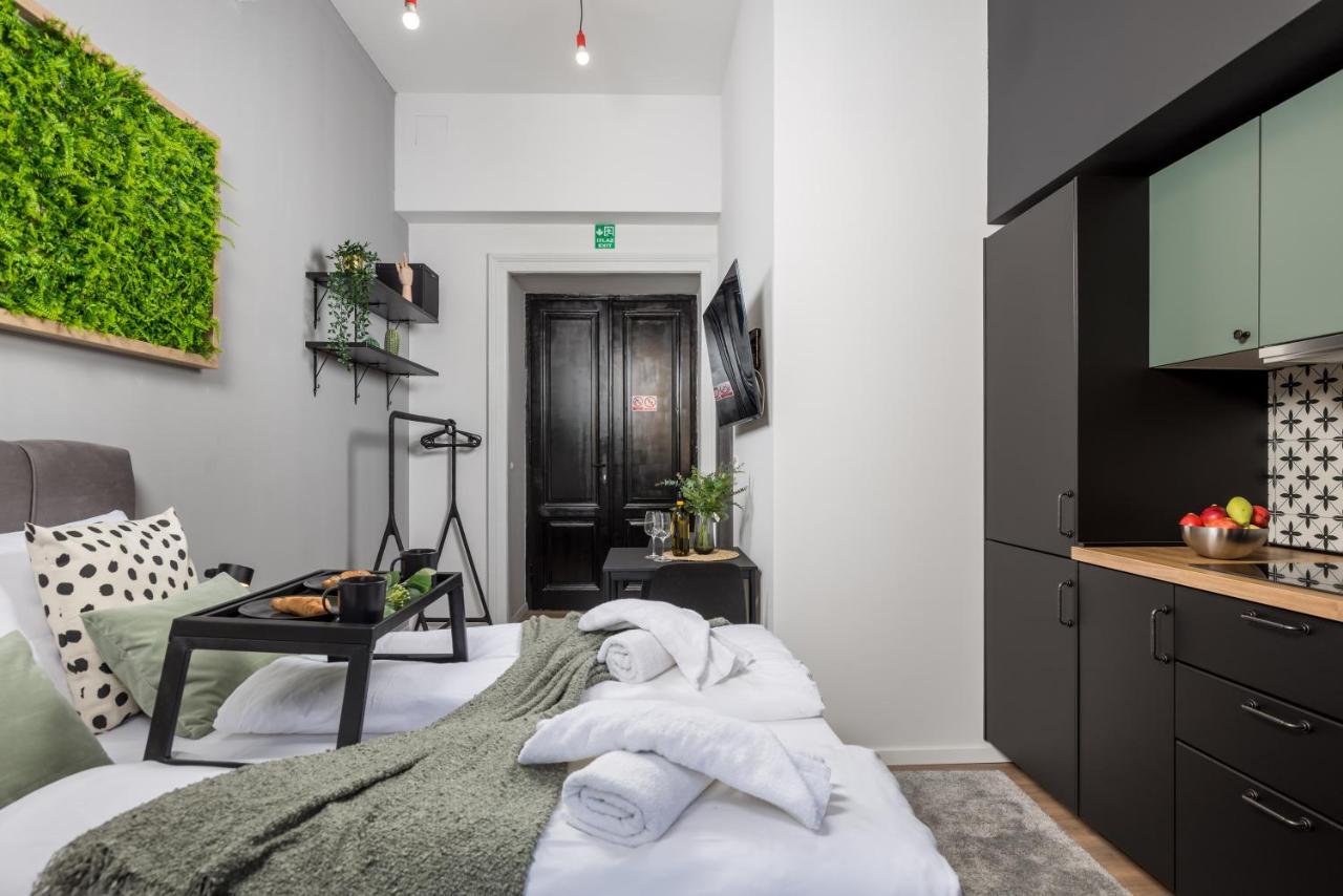 Apartments & Rooms One World Rijeka Zewnętrze zdjęcie