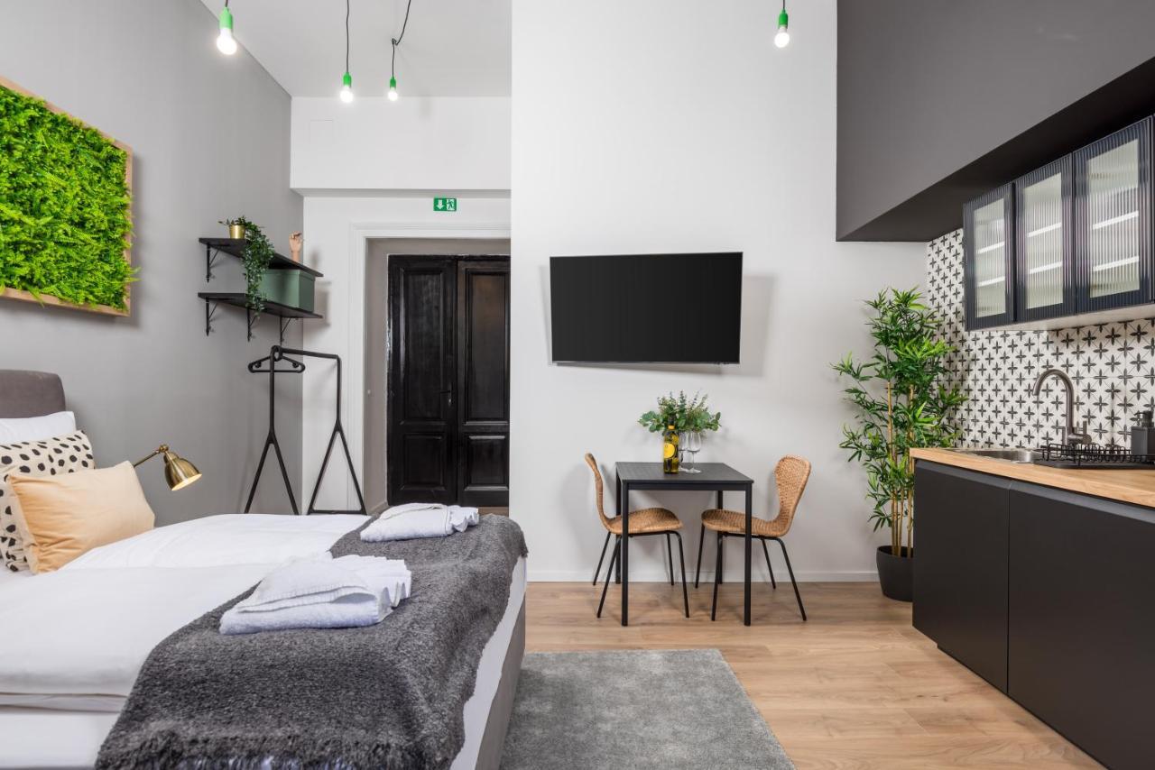 Apartments & Rooms One World Rijeka Zewnętrze zdjęcie