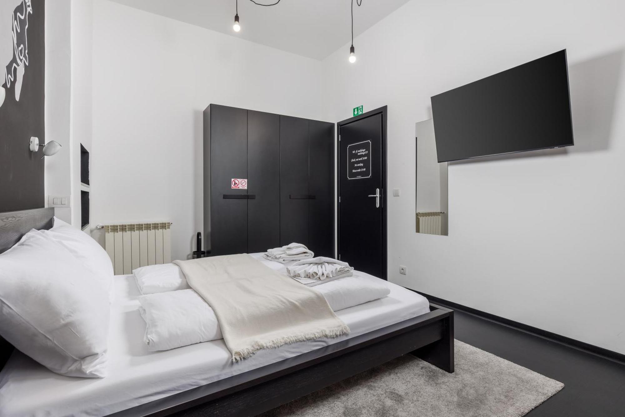 Apartments & Rooms One World Rijeka Zewnętrze zdjęcie